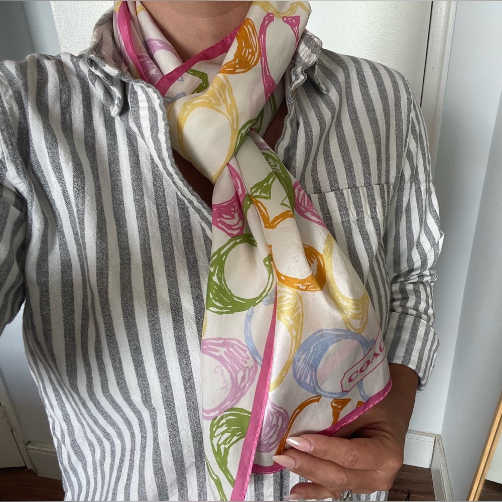 Coach scarf - Picture 5 of 8